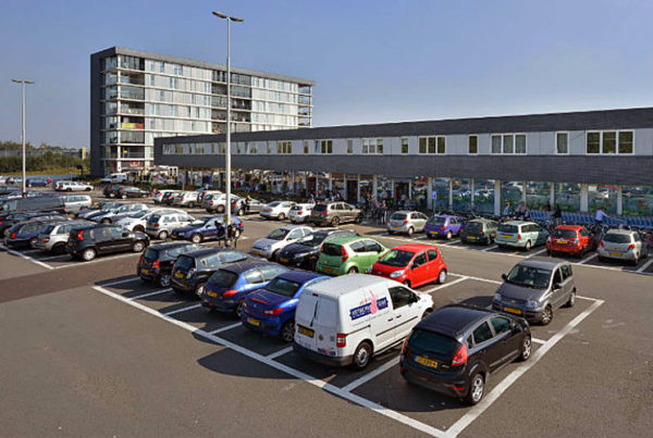 De Hoge Dennen Holding BV buys shopping  center ‘De Vallei’ in Tilburg